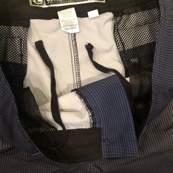 Ocean Current board shorts - Picture 7 of 10